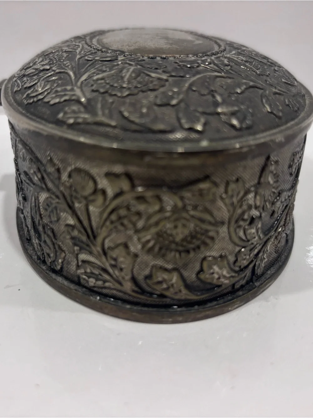Decorative Floral Etched Trinket Box - Black/silver- vintage hinged velvet lined